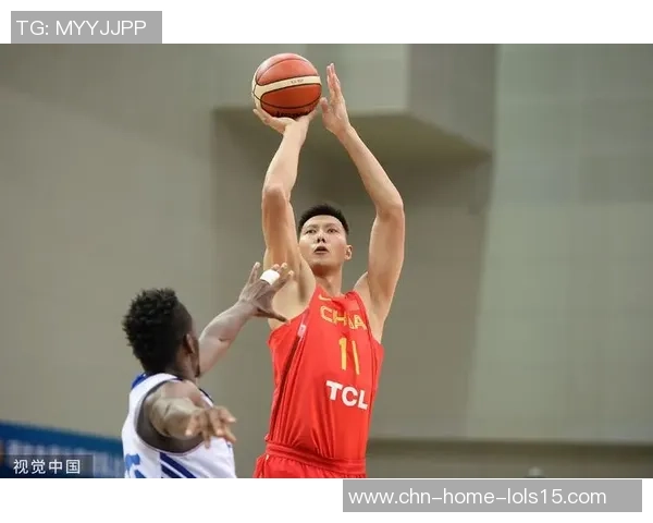 易建联：从篮球场上的传奇到中国体育的璀璨明珠，见证时代的变迁与奋斗精神